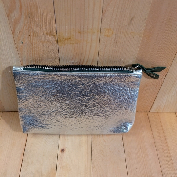 Ipsy Silver Cosmetic Bag - Picture 4 of 5